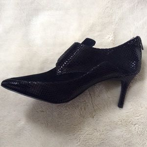 Banana Republic “Anise” Booties